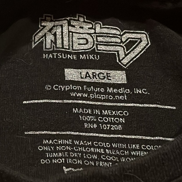 Kagamine Rin Hatsune Miku T-Shirt Graphic Tee Anime Black size LG - Picture 9 of 11